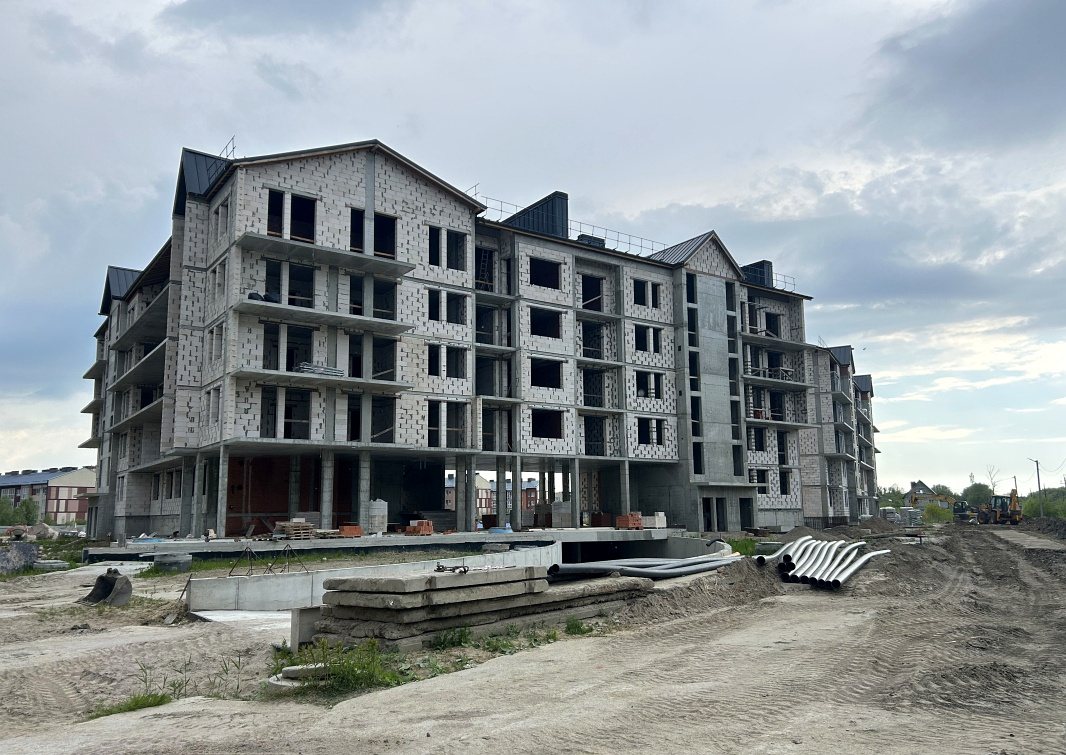 ЖК «На Зелёной» (г. Зеленоградск) — панорама корпуса и окружение, застройщик ООО «Зеленоградск-Сельстрой», фото 4
